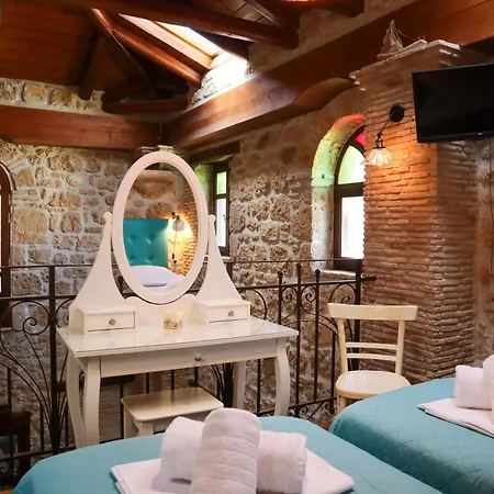 Galanoussa Casa de Férias