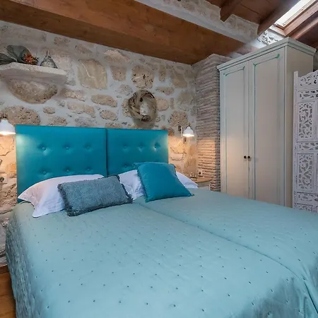 Holiday home Galanoussa